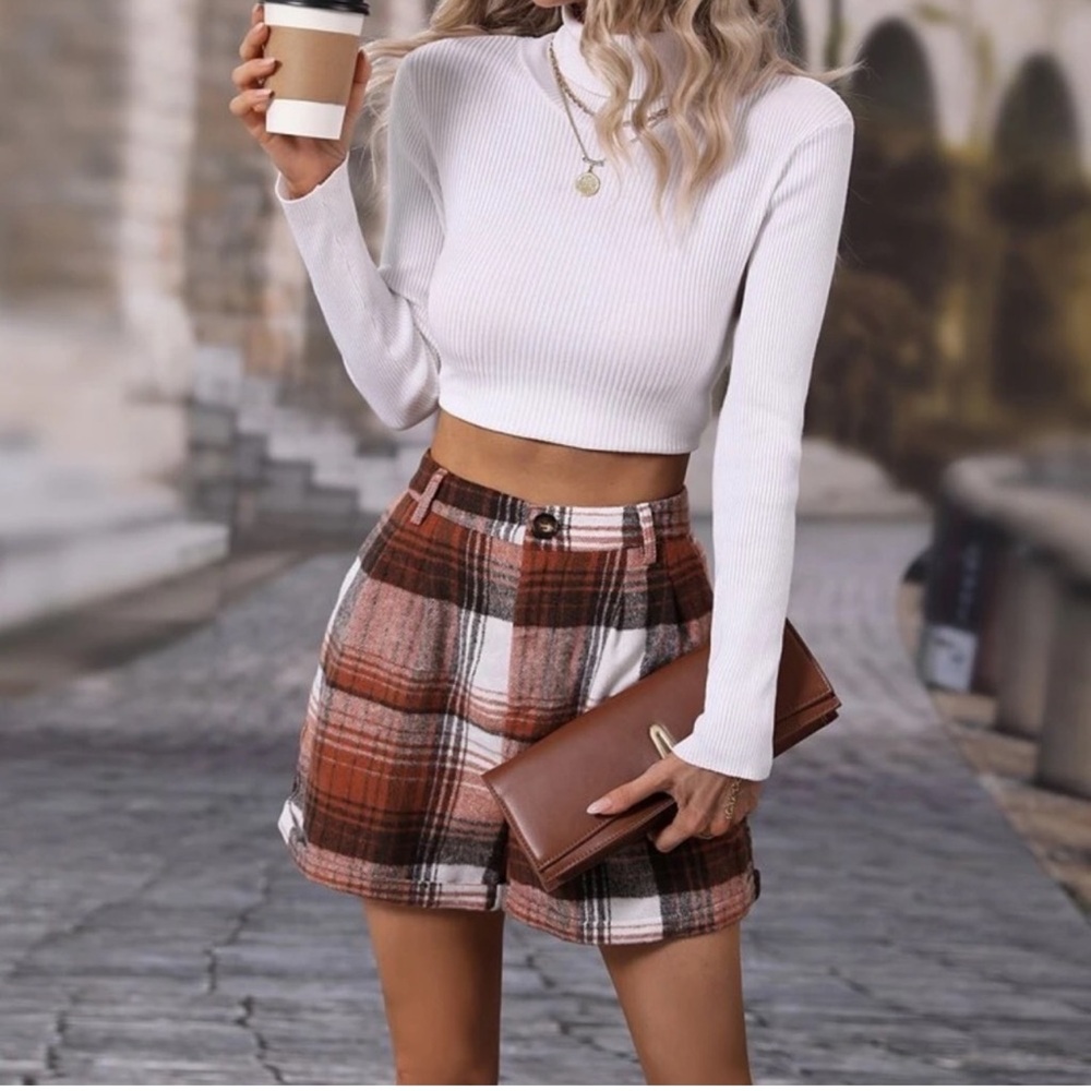High Rise Plaid Print Shorts